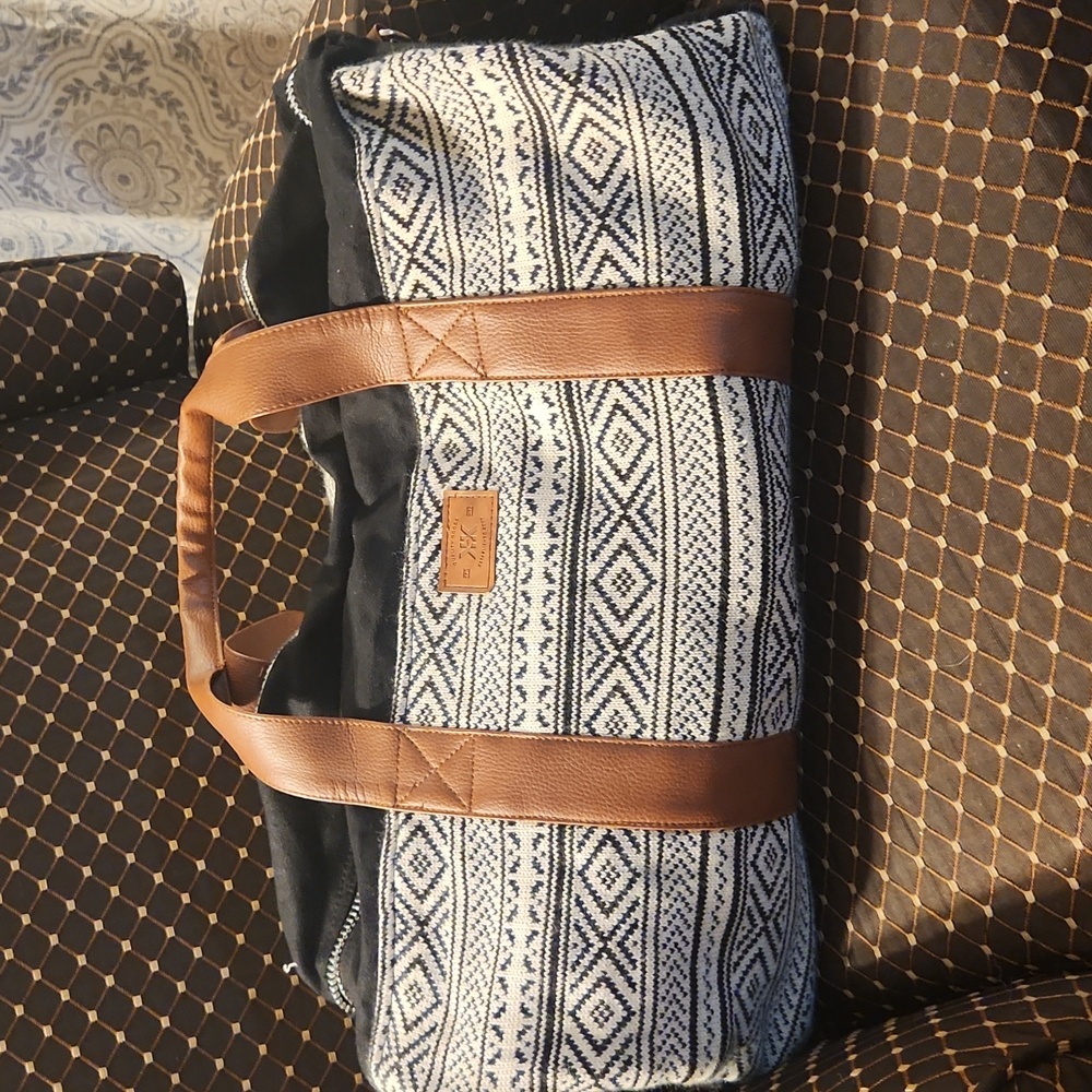 Noonday Collection Style Made W/love Bag